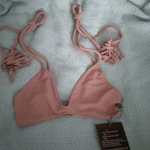 acacia top small nwt